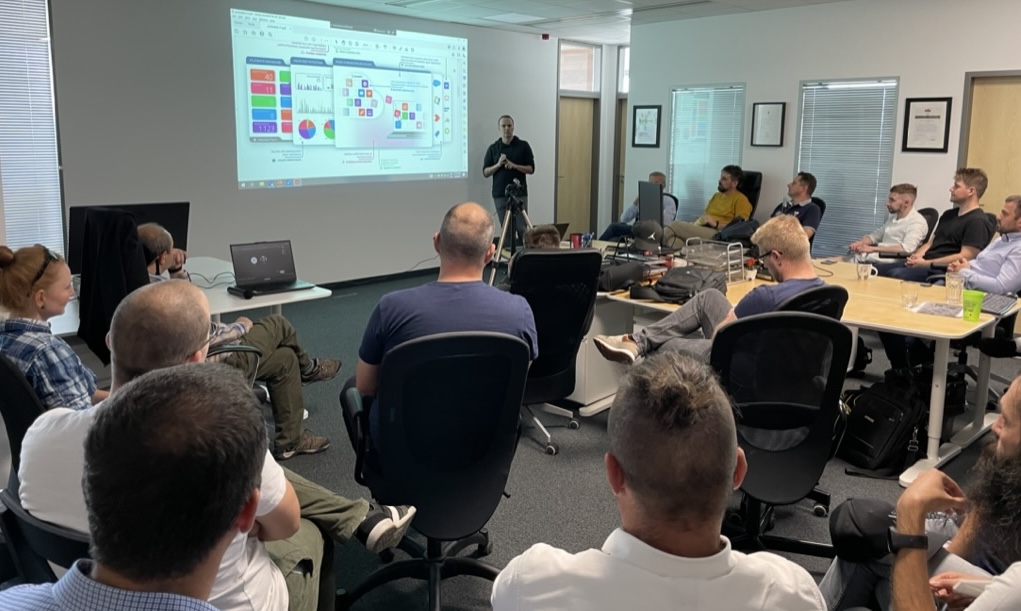 Arenim demo day presentation in the Arenim office